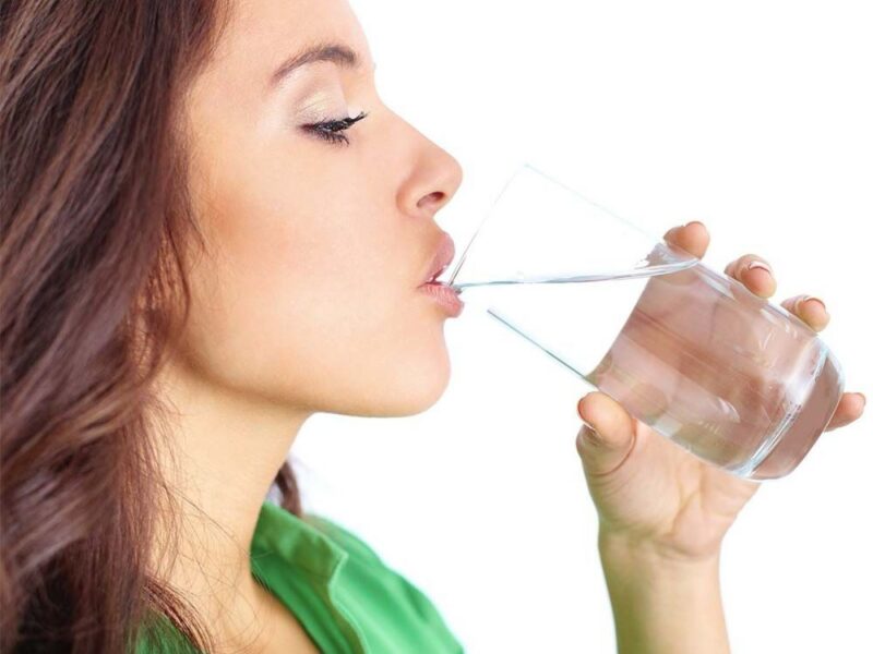 Galleria foto - Singhiozzo: cos’è e come farlo passare, consigli Foto 3